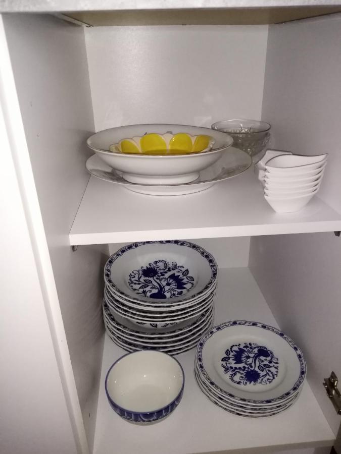 Apartman Maca Pirot Exteriör bild